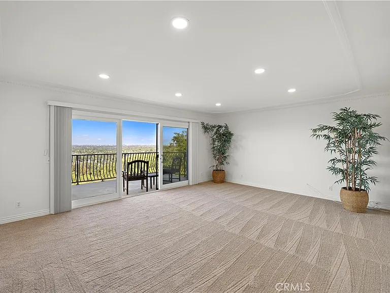 11393 La Vereda Dr — Photo 33