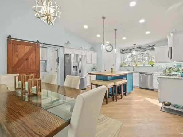 4329 Tallwood Ct, Gulf Breeze, FL 32563