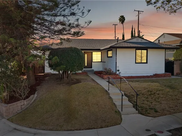 14758 San Esteban Dr, La Mirada, CA 90638