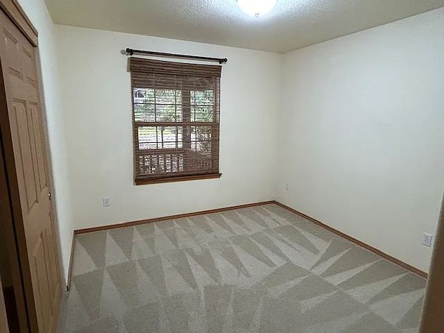 145 S Quadrant St — Photo 7