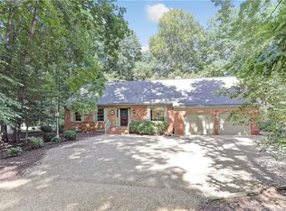 321 E Tazewells Way, Williamsburg, VA 23185