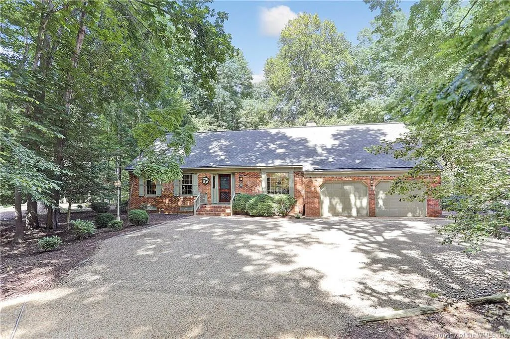 321 E Tazewells Way photo 1