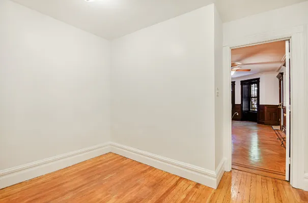 Rented by Compass | media 21