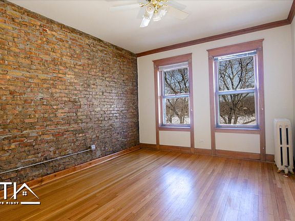 5th image of 1363 E 50th St APT 1A