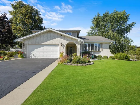 17414 94th Ave, Tinley Park, IL 60487