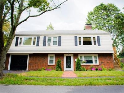 11 Pillings Rd, Saugus, MA, 01906