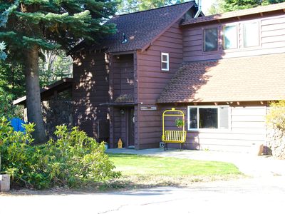 353 N Adams Dr, Mount Shasta, CA, 96067