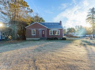 174 Saratoga Rd, Schenectady, NY 12302