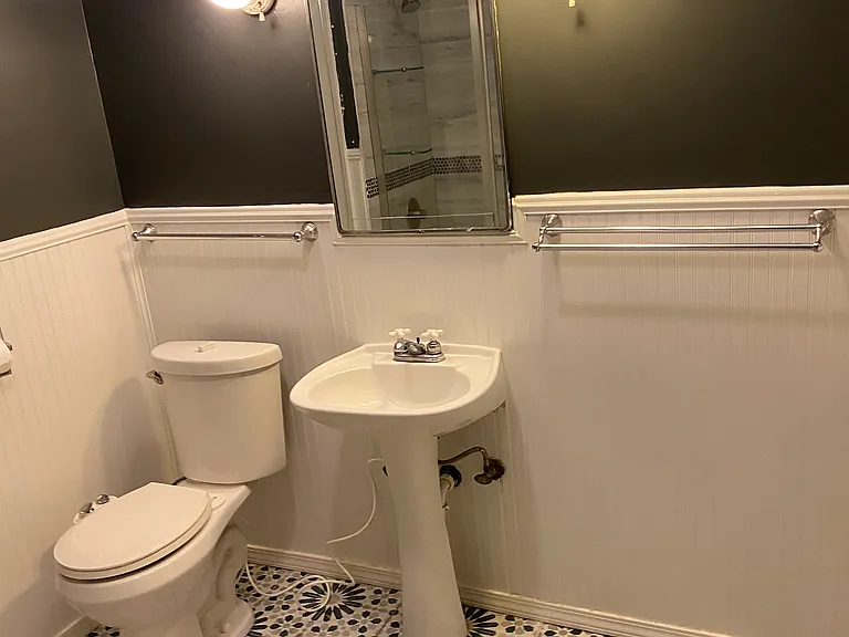 753 N Porter Ave — Photo 8