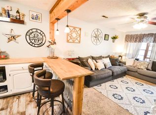 324 Lyon St, Lawrence, KS 66044