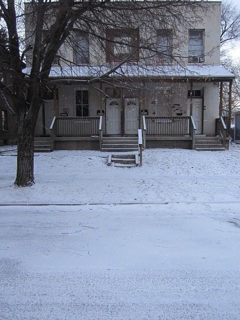 1st image of 2240 Grand Ave