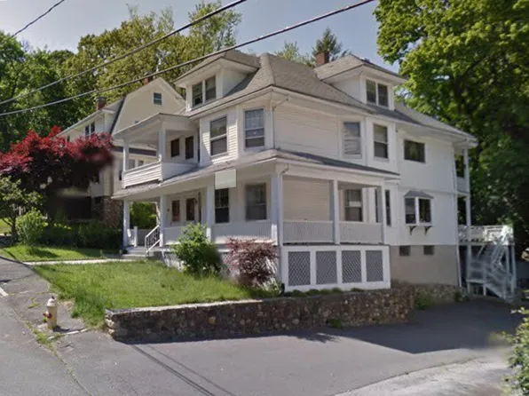 34 Farnham Avenue, Waterbury, CT 06708