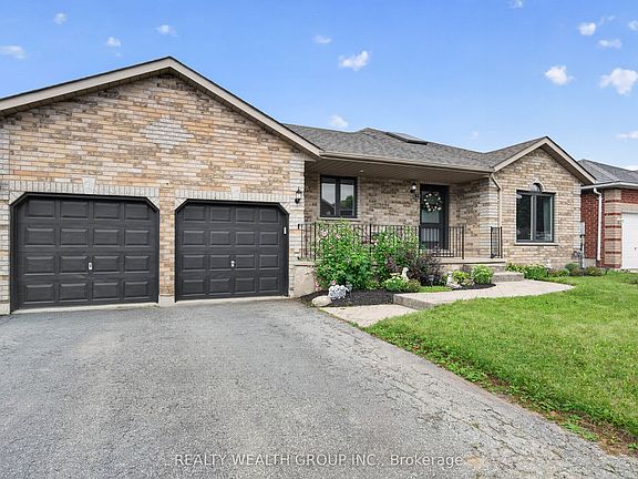 4th image of 83 Logan Ct