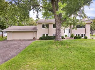 8433 York Rd S, Bloomington, MN 55431