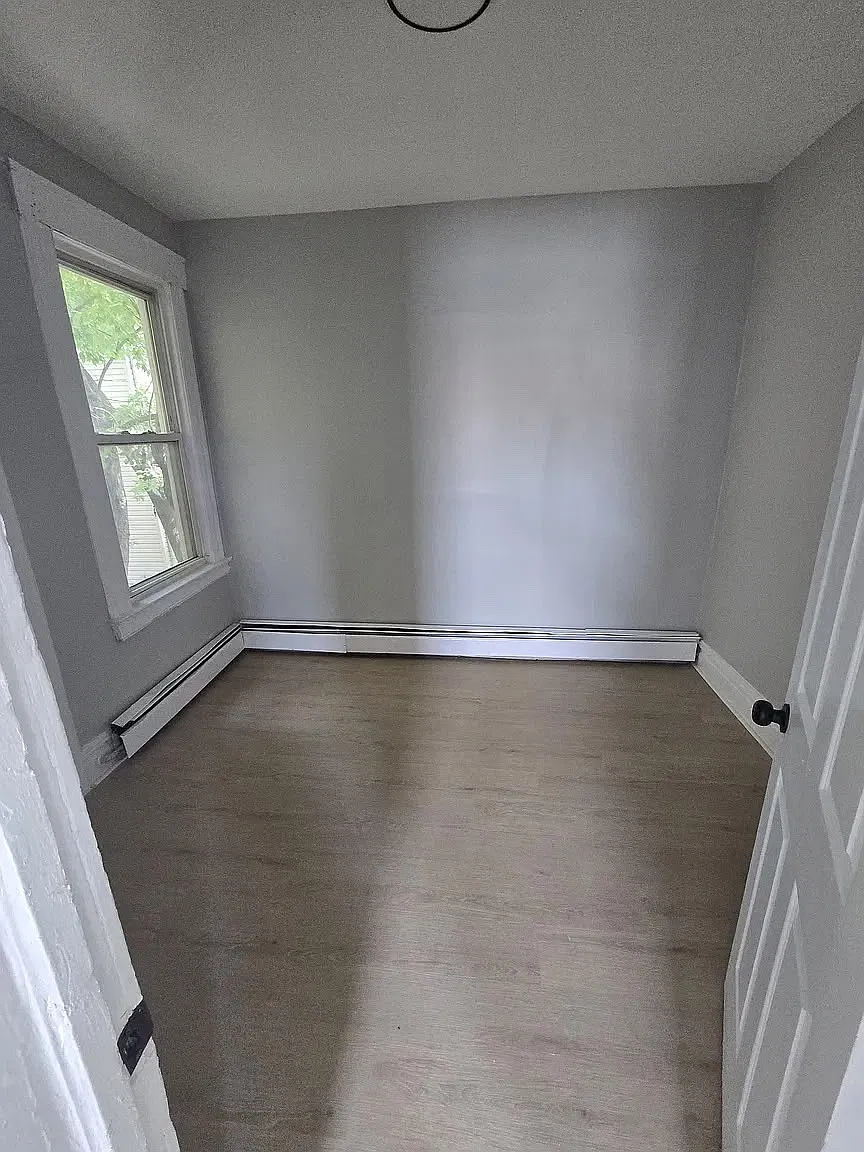 644 15th Ave — Photo 4