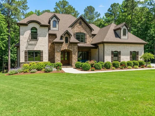 122 Essie Dr, Apex, NC 27523