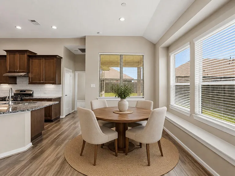 8422 Bay Orchard Dr — Photo 9