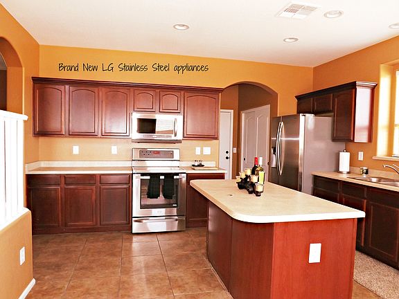 4th image of 28893 N Calcite Way