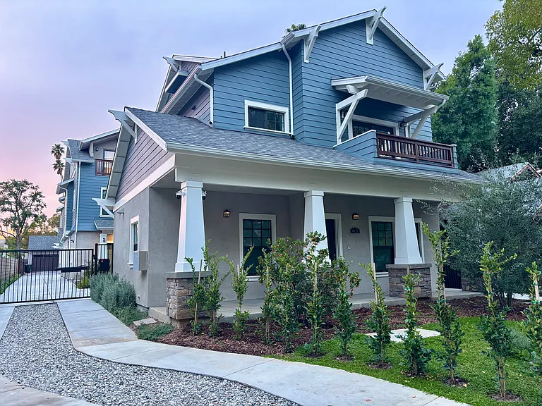 65 N Sierra Bonita Ave — Photo 1