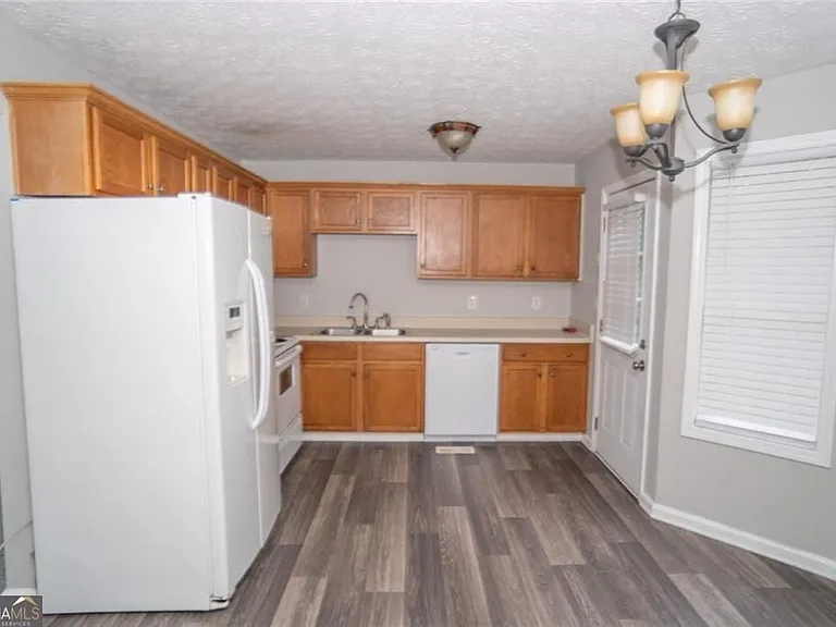 52 Fieldstone Ct — Photo 17