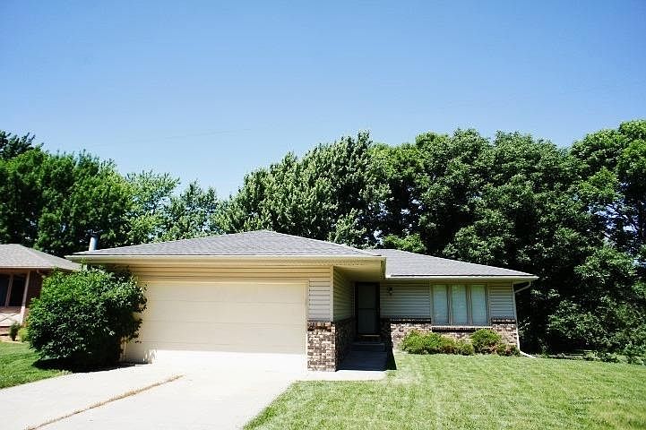 1st image of 5612 Dogwood Dr