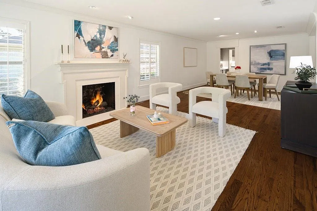 3 bed, 2.5 bath, 2409 sqft, $7,200 — Photo 3