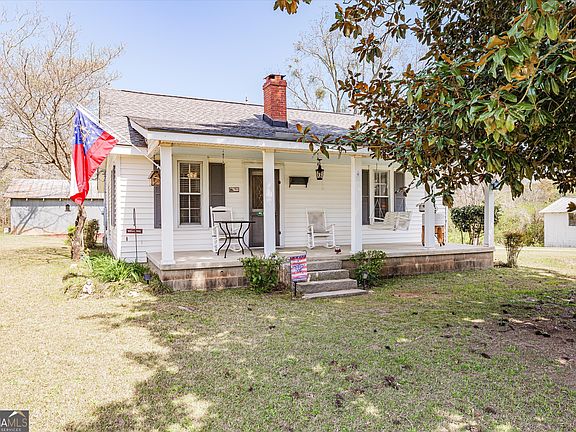 2nd image of 1395 Pecan Grove Rd