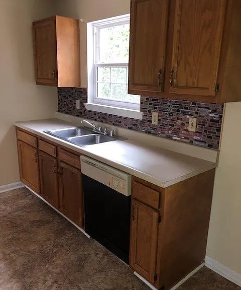 326 Lancaster Ave #4 — Photo 2