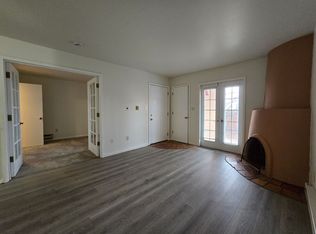2600 W Zia Rd APT C1, Santa Fe, NM 87505