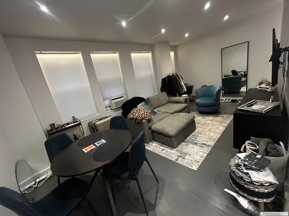 66 Madison Avenue image 1 of 22