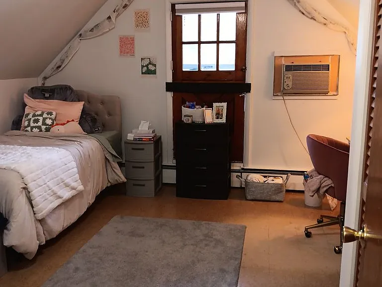 121B Harmon St — Photo 28