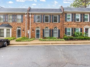 7006 Saint Charles Sq, Roswell, GA 30075