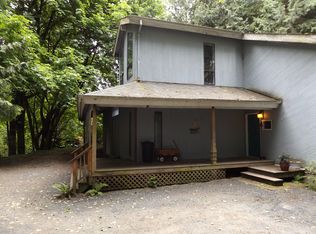 8462 Hansen Rd NE, Bainbridge Island, WA 98110