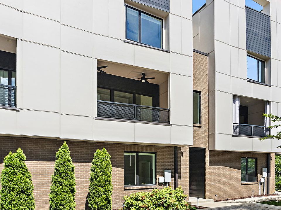 1st image of 1242 2nd Ave S #6