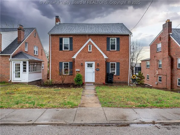 519 Highland Ave, South Charleston, WV 25303
