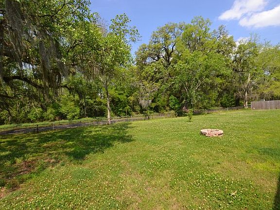 3rd image of 39540 Legacy Lake Dr