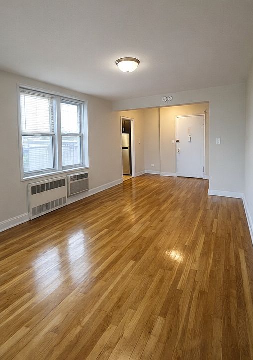 2nd image of 405 Westminster Rd APT Lc6