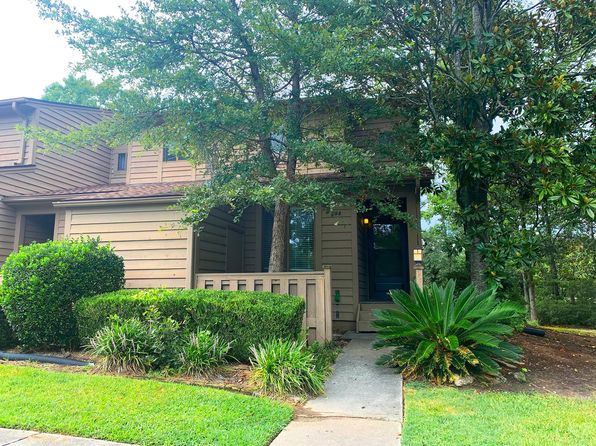 226 Saint Luke Ct