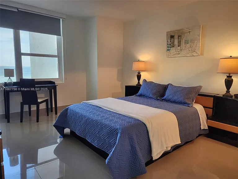 3505 S Ocean Dr #507 — Photo 11
