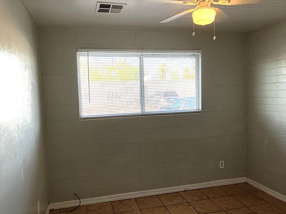 5th image of 4022 E Portland St APT 3