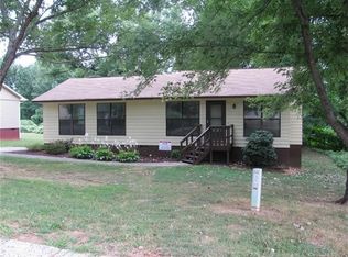 232 King David Ln, Gastonia, NC 28056