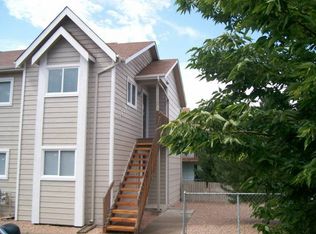 1034 Mazatlan Cir APT B, Colorado Springs, CO 80910