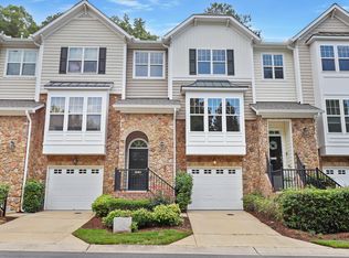 6220 Braidwood Ct, Raleigh, NC 27612