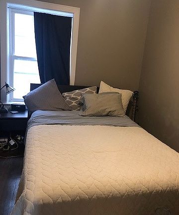 4th image of 1084 W Thorndale Ave APT 2F