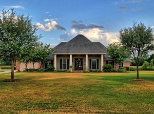 237 Stillwater Pl, Bossier City, LA 71112