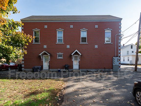 2nd image of 27 Railroad Ave