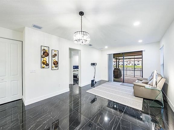 5th image of 5664 Cerva LN