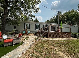 1757 Byrdstown Hwy, Livingston, TN 38570