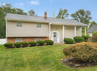 30 Brooklake Rd, Florham Park, NJ 07932