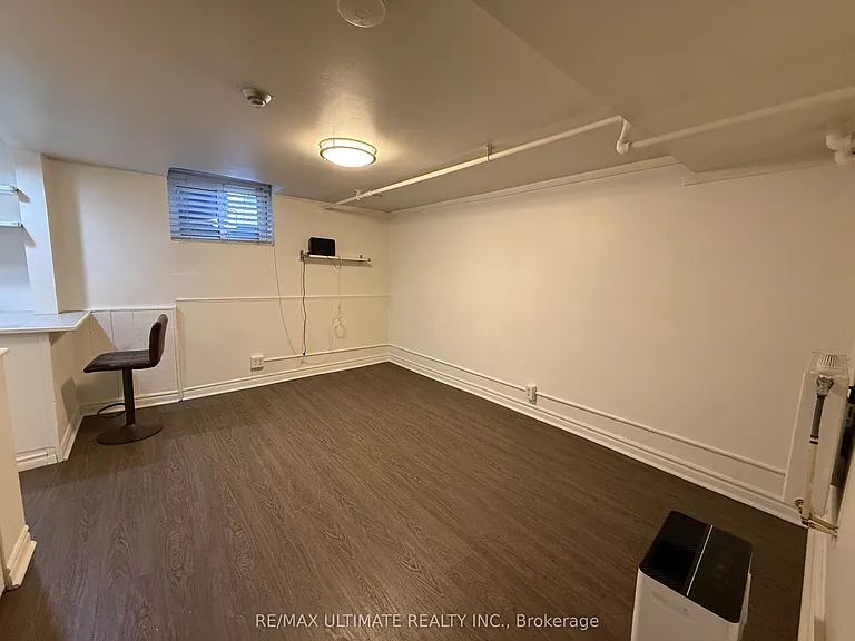 8 Avion Ave #5 — Photo 6